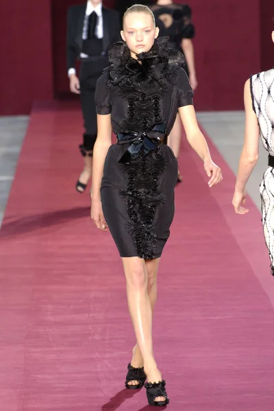 Look 34